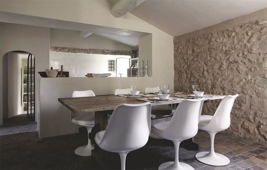 cuisine ouverte rénovation maison Provence pierre naturelle