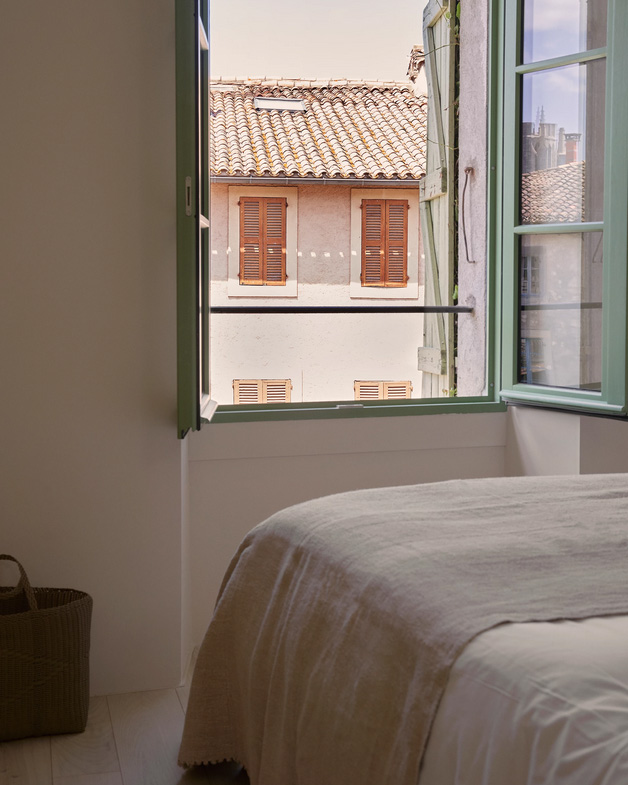 rénovation d'une chambre dans une maison ancienne à Lagrasse dans l'Aude